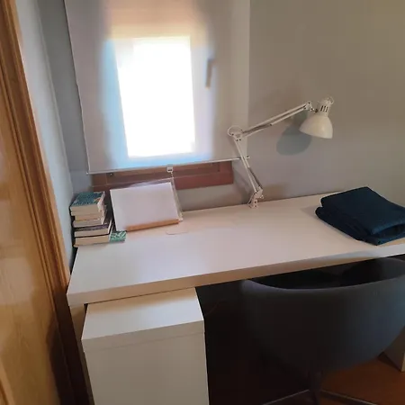 Acogedora Casa Con Jardin Panzió *