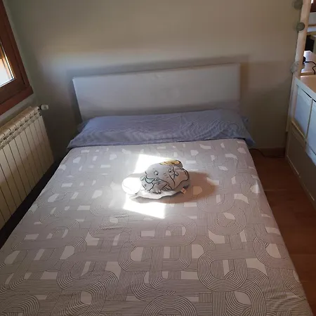 Homestay szállás Acogedora Casa Con Jardin Castellanos de Villiquera
