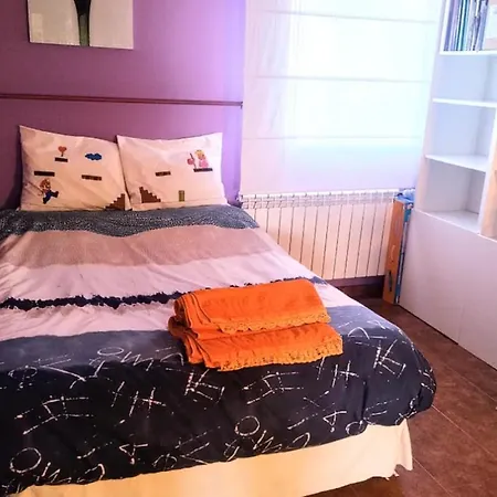 Acogedora Casa Con Jardin *