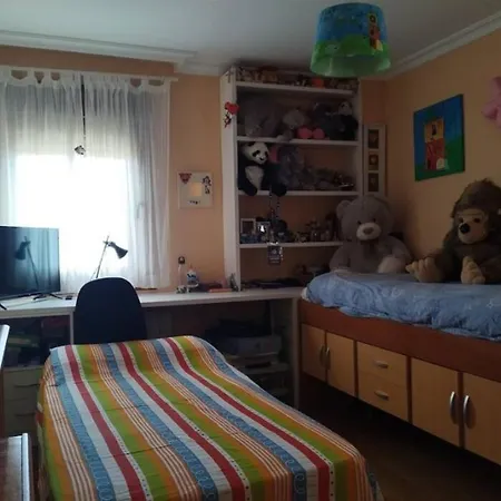 Panzió Acogedora Casa Con Jardin Castellanos de Villiquera