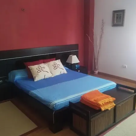 Acogedora Casa Con Jardin Homestay szállás