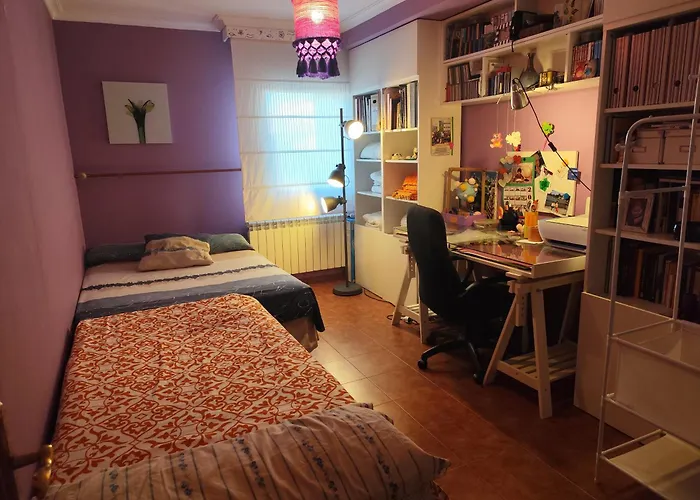 Acogedora Casa Con Jardin * Castellanos de Villiquera