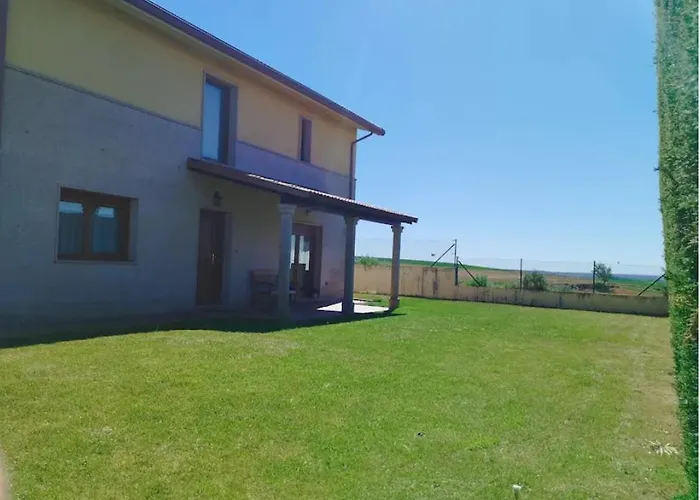 Acogedora Casa Con Jardin ベッド・アンド・ブレックファスト *