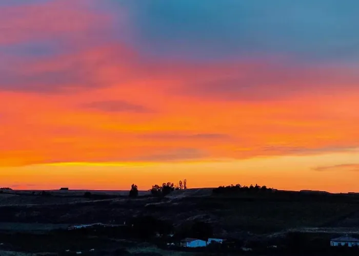 Acogedora Casa Con Jardin *