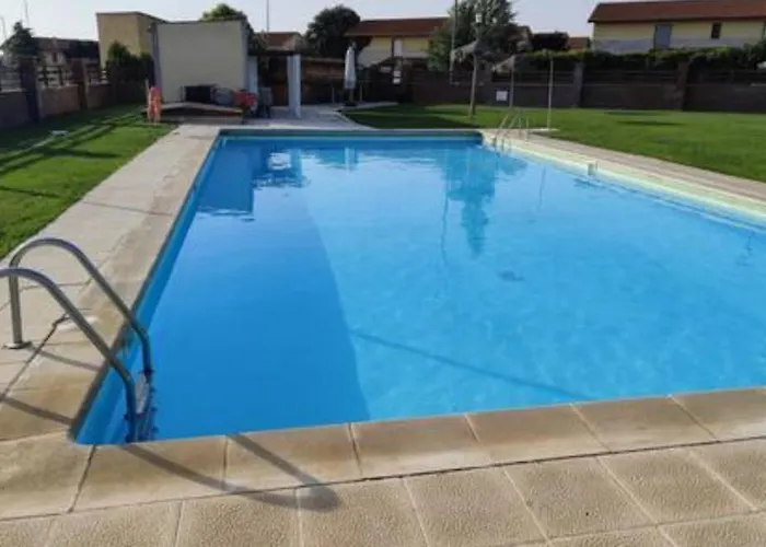 ベッド・アンド・ブレックファスト Acogedora Casa Con Jardin