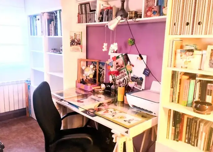 Acogedora Casa Con Jardin *